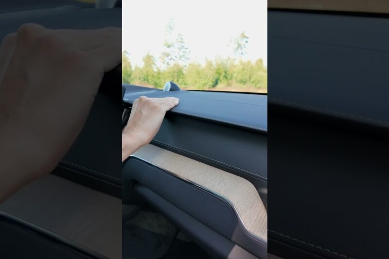 Volvo XC60 Facelift 2026: Discover the Powerful Upgrades in This Impressive SUV: