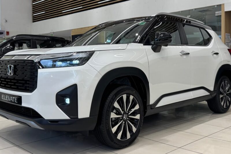 “2025 Honda Elevate ZX CVT DualTone Review: Exceptional Features at Just 16.91L”: